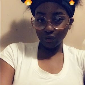 Meet your Posher, Maiya